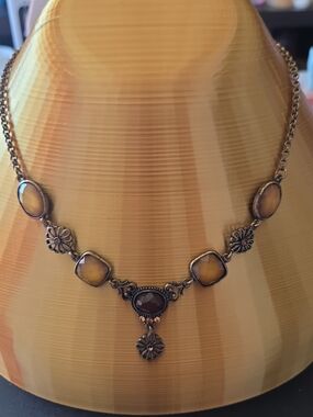 Lia Sophia Antiqued Gold-Tone Yellow Glass Stone Floral Necklace *As Is*